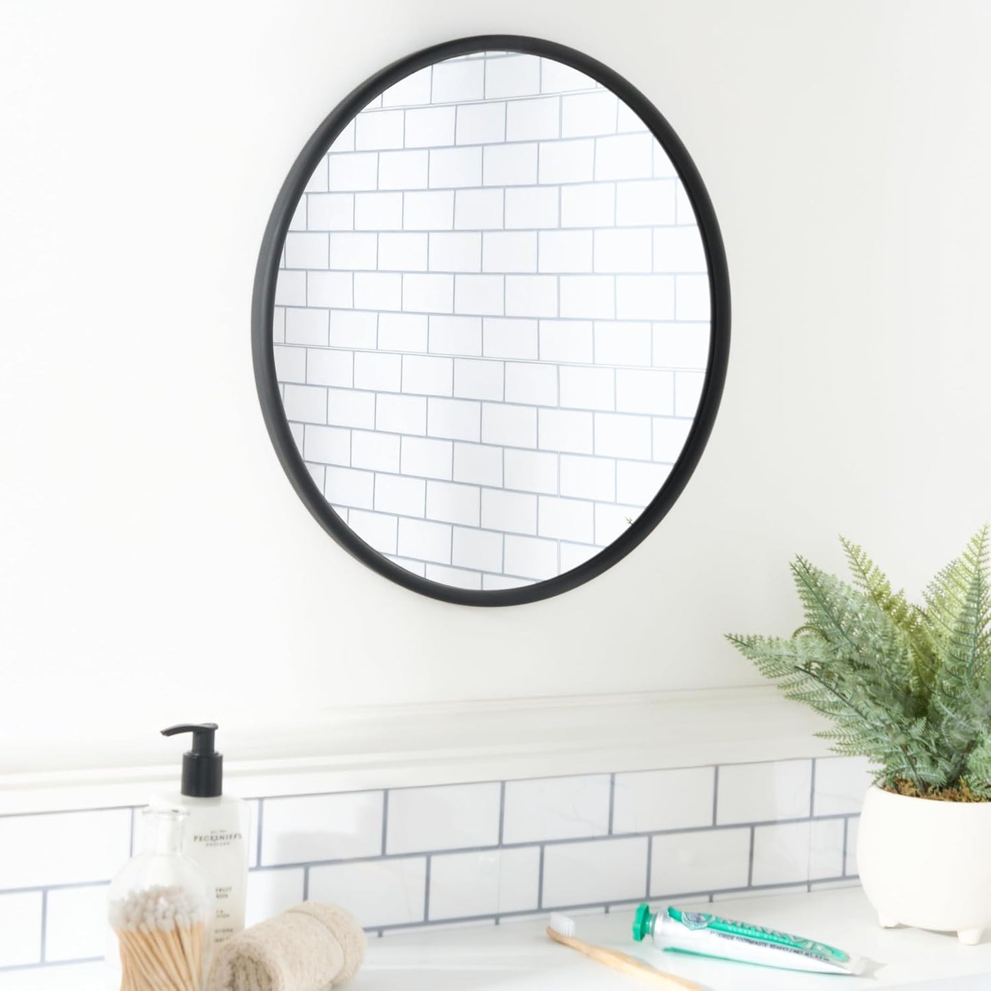 Black round Bathroom Mirror Wall Mounted, Makeup Dressing Wall Mirror with Sleek Frame Easy Hang Decorative Bathroom Mirrors over Sink for Living Room Bedroom, 40Cm