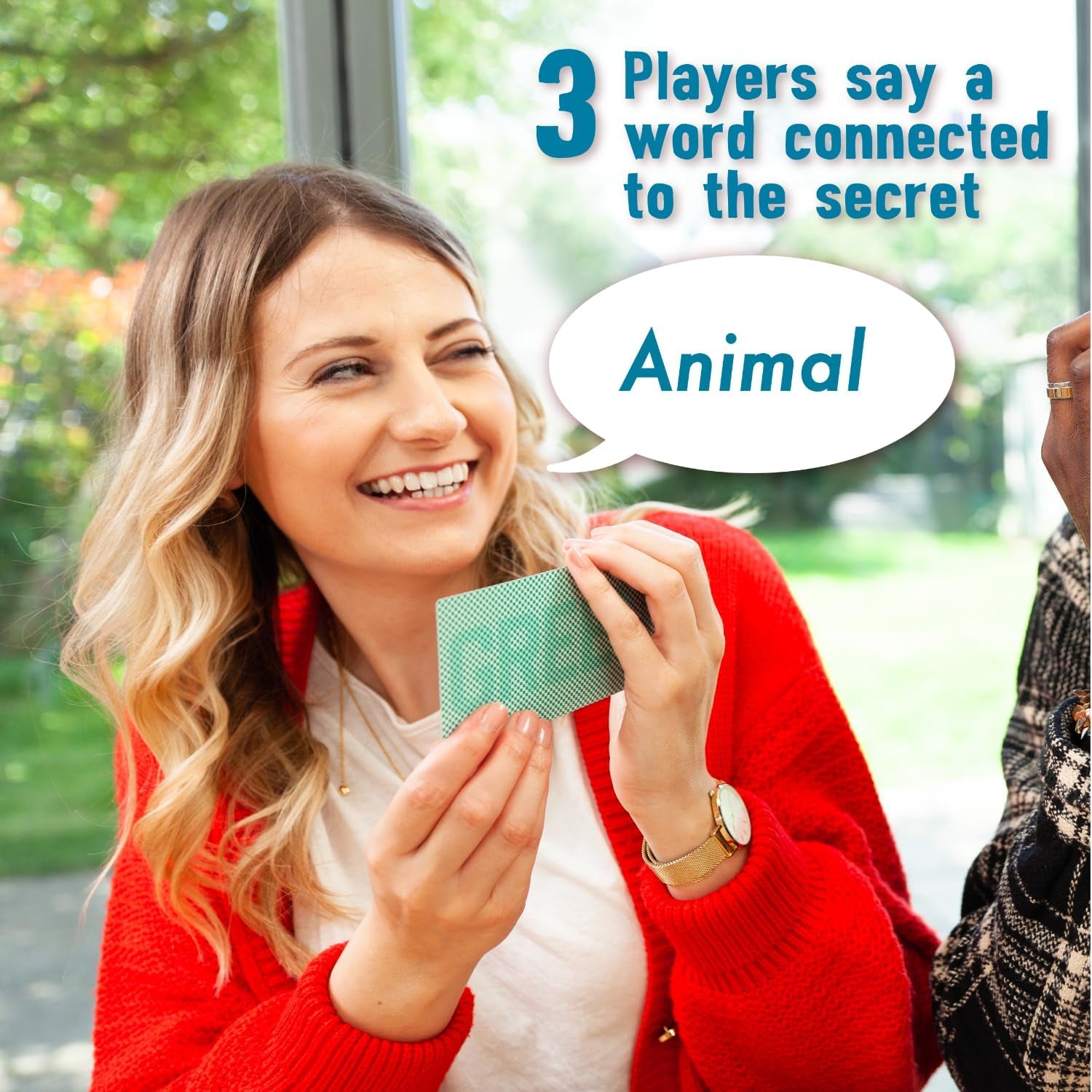 The Chameleon: Find the Traitor | Award-Winning Board Game for Families & Friends for 3-8 Players, with Extra Online Exclusive Content