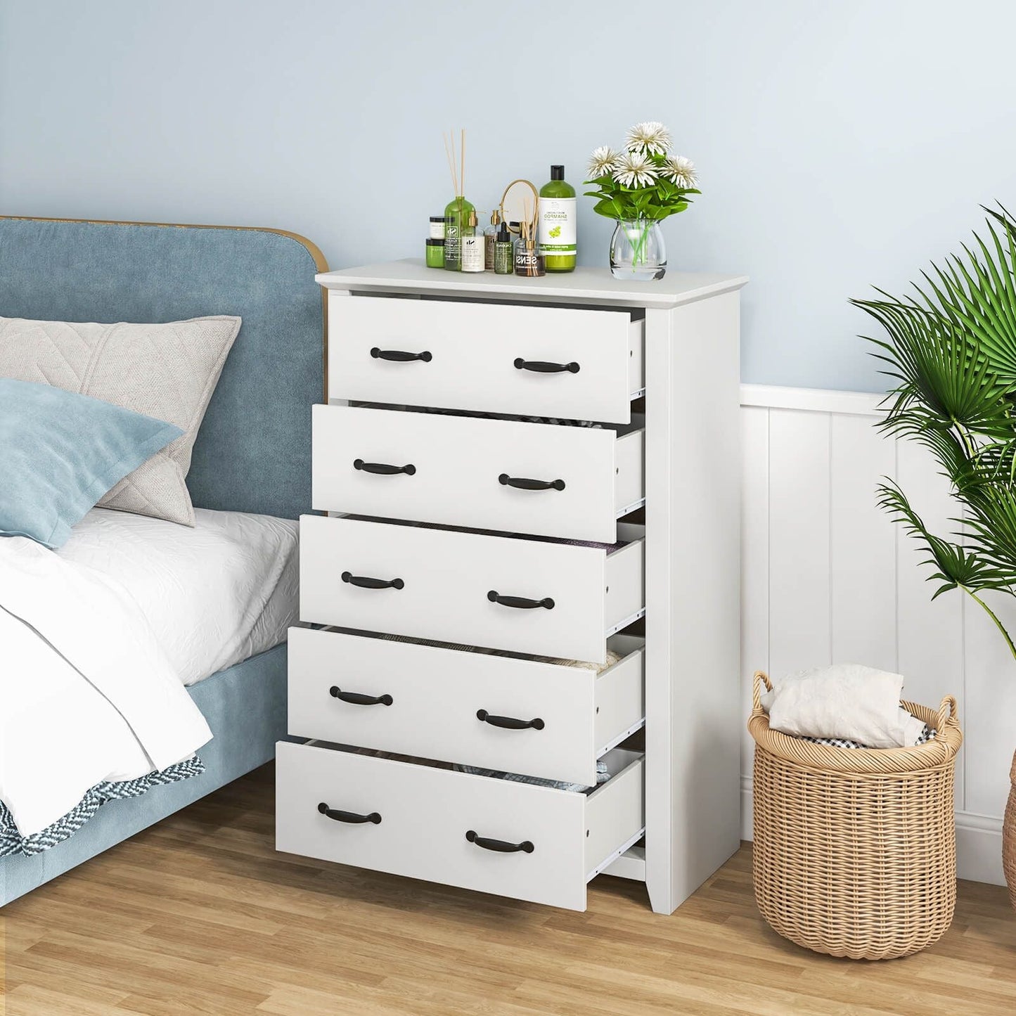 Dresser Vertical Chest of Drawers with 5 Pull-Out Drawers