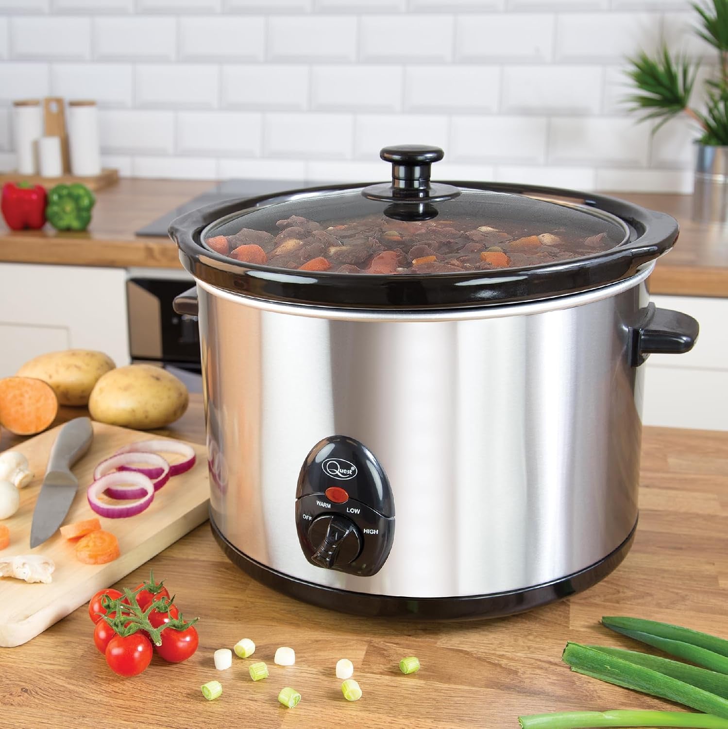 35280 Slow Cooker / 5 Litres/Compact Stainless Steel / 320W / 3 Temperature Settings/Transparent Toughened Glass Lid/Dishwasher Safe