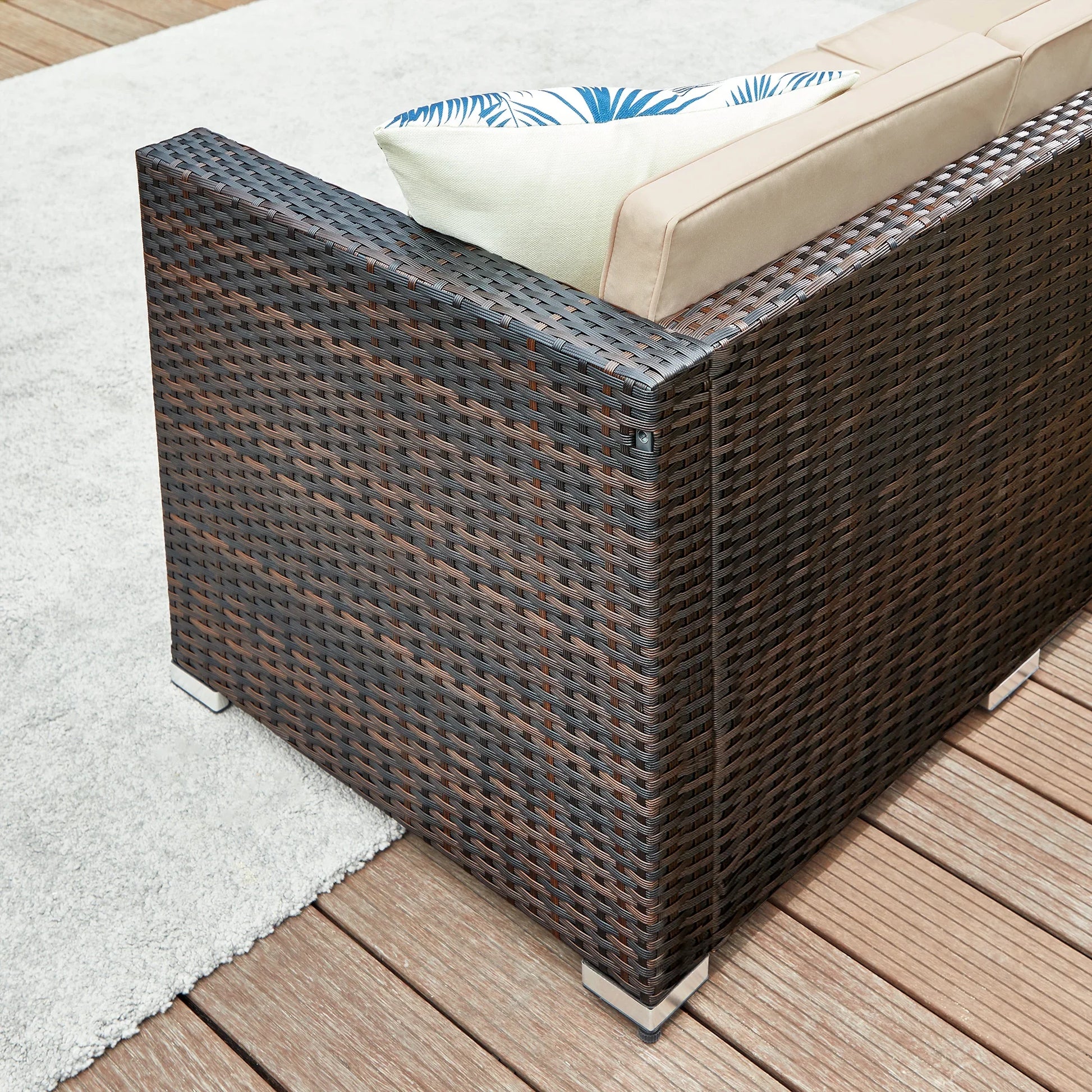 Luxurious Rattan Garden Furniture Set - Stylish Outdoor Corner Sofa Couch with Cushions and Elegant Glass Table