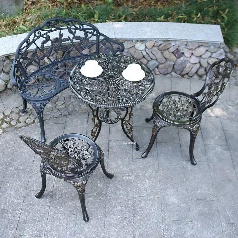 Italian Waterproof Iron Garden Furniture Sets Cast Aluminum Sun-Proof Courtyard Villa Outdoor Table and Chair Set