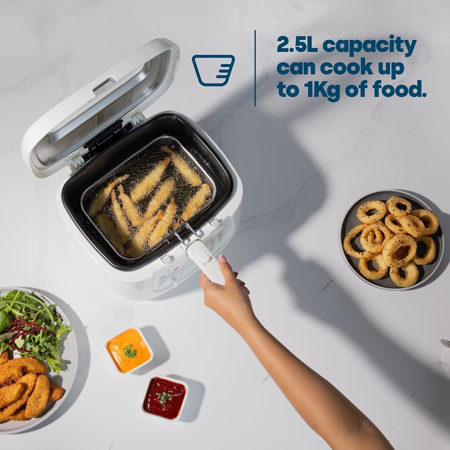 2.5L Deep Fat Fryer – Electric Chip Fryer with Non-Stick Coating, Viewing Window, Built in Odour Filter and Removable Lid for Easy Cleaning – Compact Deep Fat Fryers Easy Clean - White